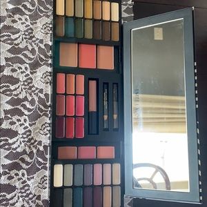 New Estes Lauder Makeup Set